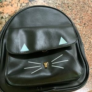 Kitty cat back pack